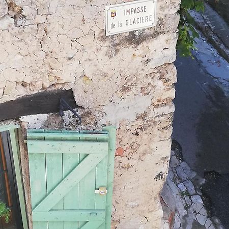 Joli Appartement Au Coeur Du Village Lorgues Esterno foto