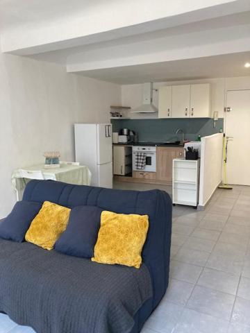 Joli Appartement Au Coeur Du Village Lorgues Esterno foto